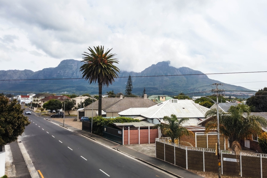 2 Bedroom Property for Sale in Claremont Western Cape